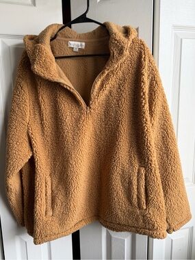 Koolaburra UGG Tan Sherpa Pullover -